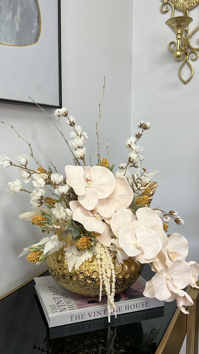 Halla bloom floral arrangement - Luscious Homewares