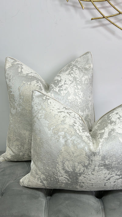 Vienna luxury cushion