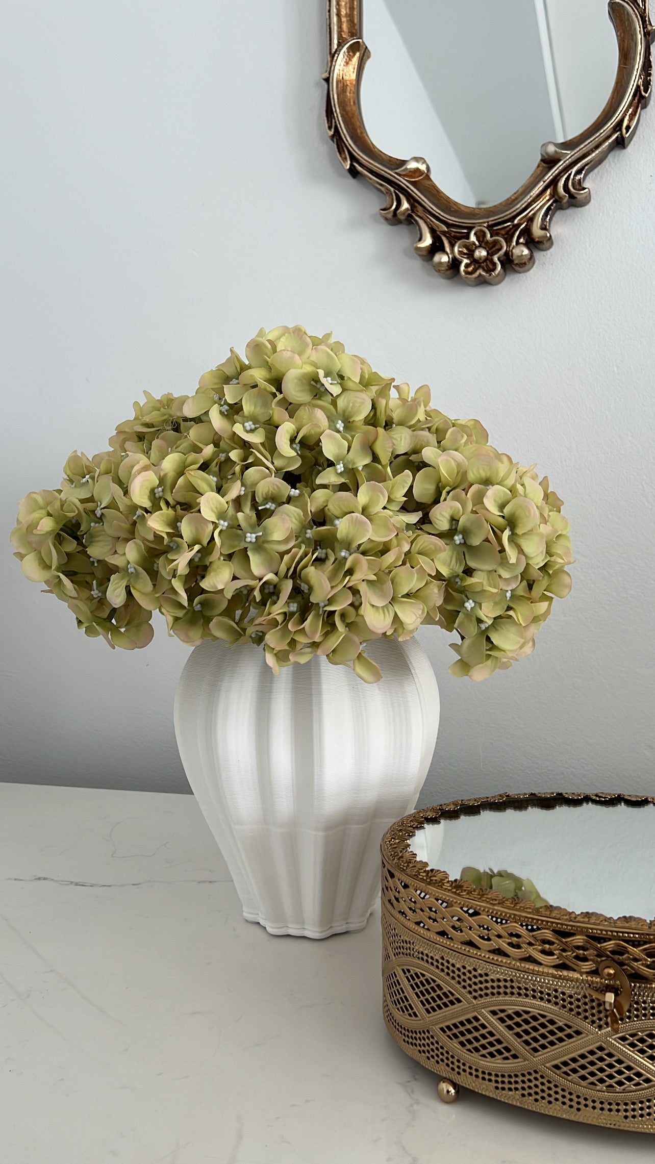 Hydrangeas + ribbed 3d print vase - Luscious Homewares