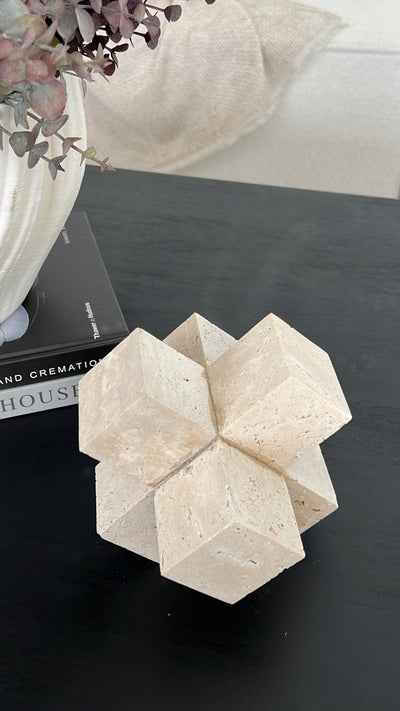 Geometric Travertine Stone