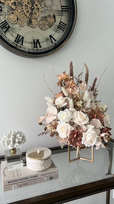 Giyani Floral Arrangement - Luscious Homewares