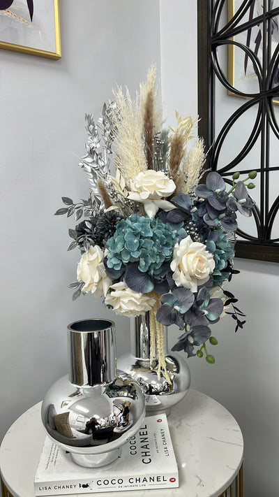 Domouh floral arrangement - Luscious Homewares