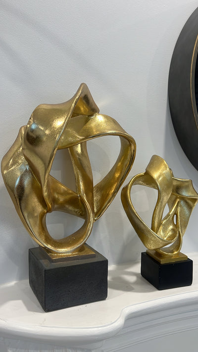 Intertwine resin gold sculpture stand - Luscious Homewares