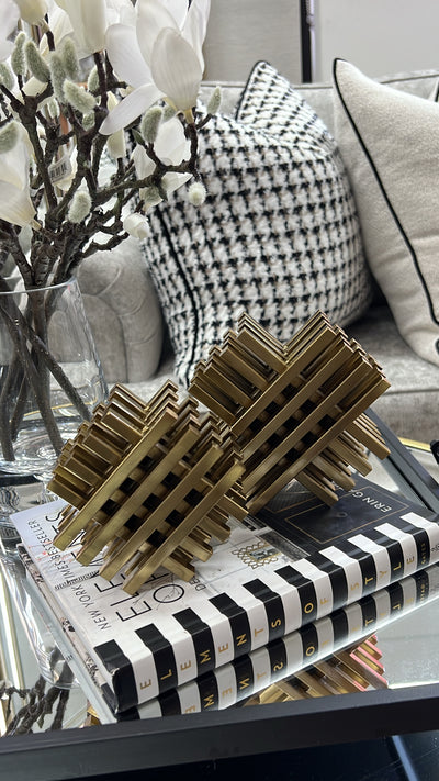 Criss cross stacked metal stand - Luscious Homewares