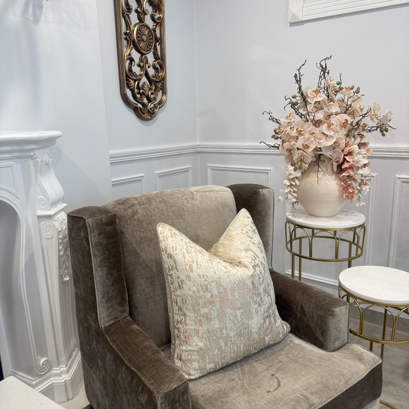 Selina blooms flower Arrangement - Luscious Homewares