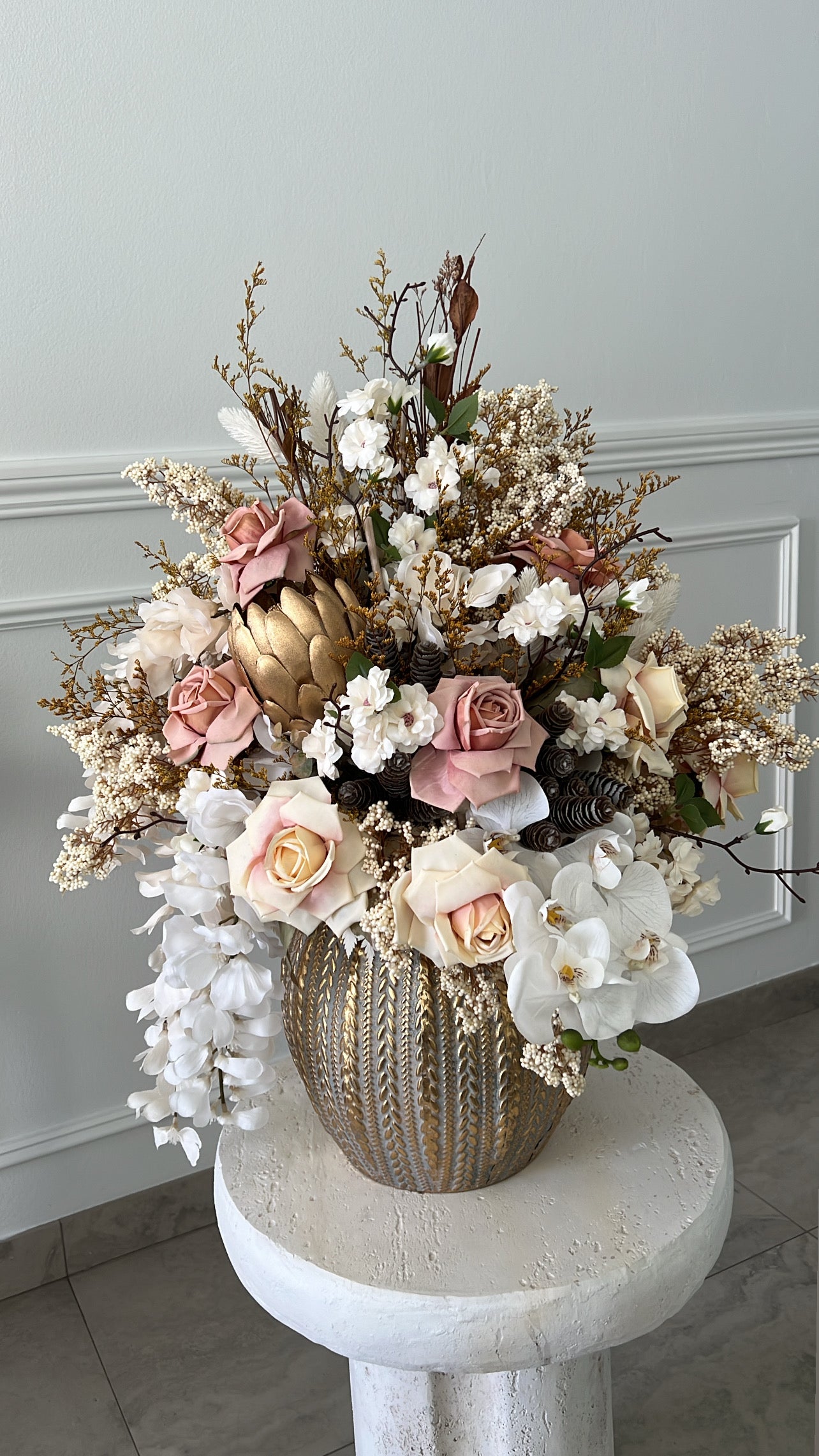 Dallal Floral Arrangement - Luscious Homewares