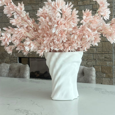 Fluted wave 3d ceramic vase
