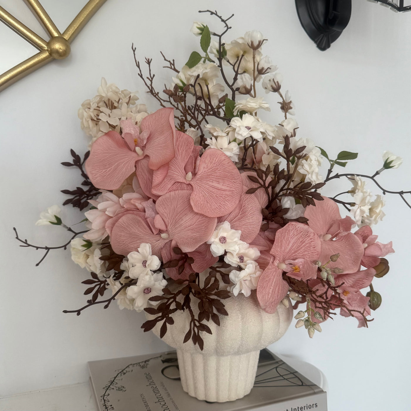 Dina flower Arrangement