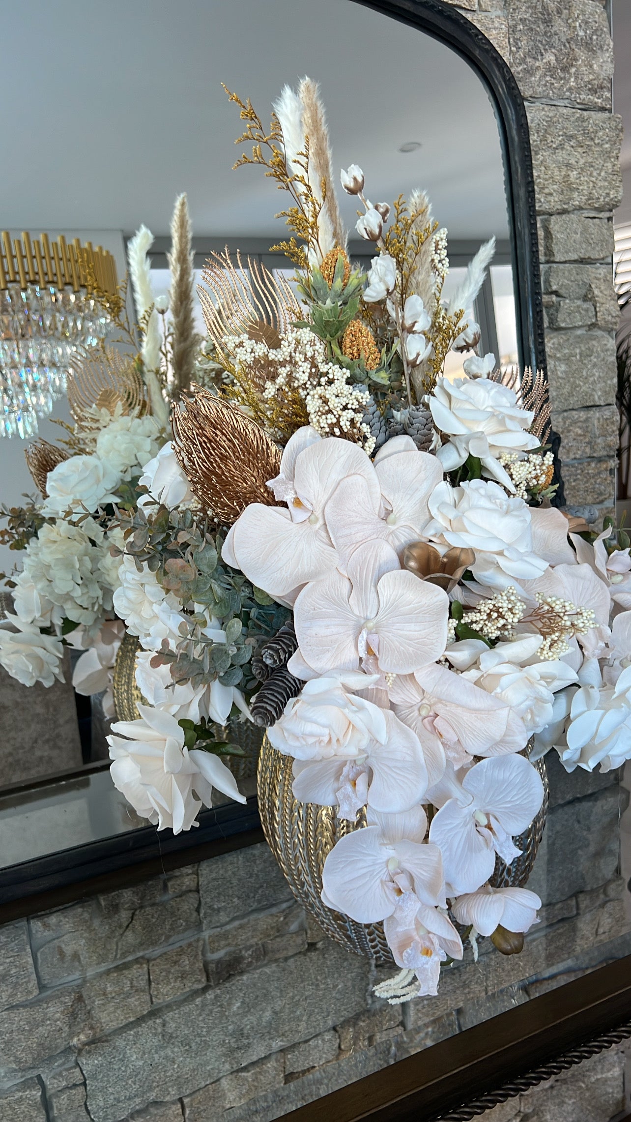 Elan bloom Floral Arrangement - Luscious Homewares