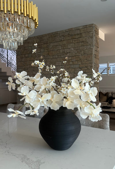 Blooming dale flower Arrangement - Luscious Homewares