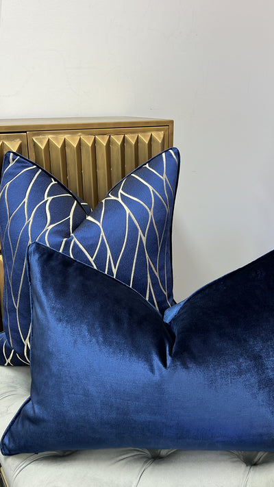 Zillara navy cushion