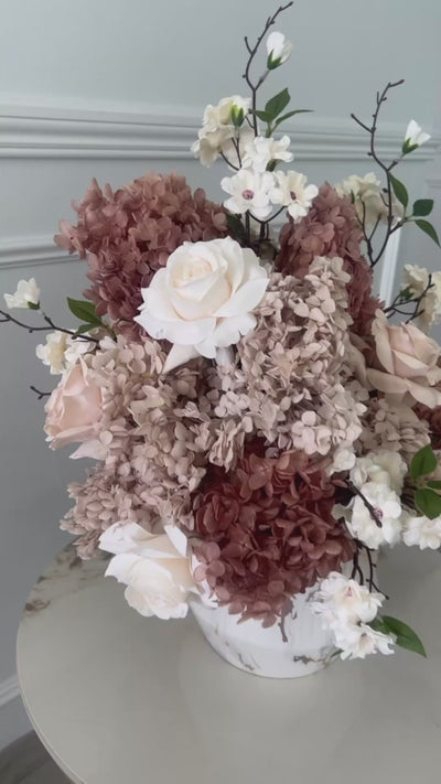 Larissa Floral Arrangement