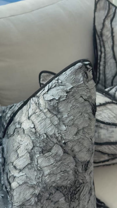 Miss Eden silver cushion  55x55 limited edition