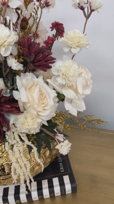 Lillyan floral arrangement