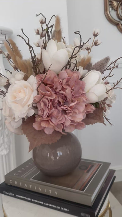 Living bloom Floral Arrangement