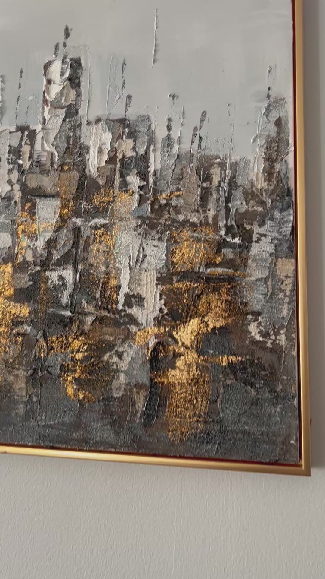 Metropolis wall art gold frame