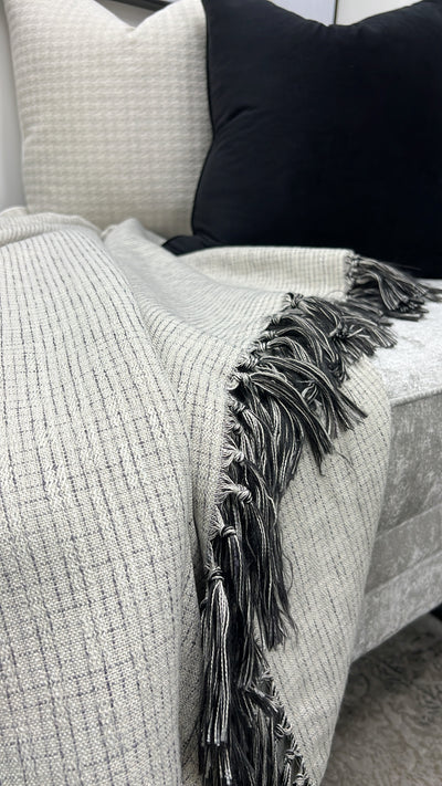 Riley beige Throw - Luscious Homewares