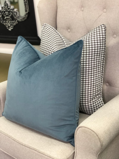 Amaya luxe soft blue 55x55 - Luscious Homewares